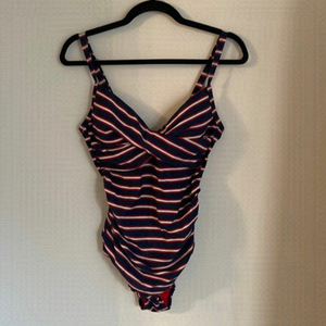 Next swim suit (0090)